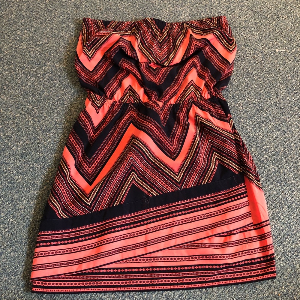 NWOT express strapless dress